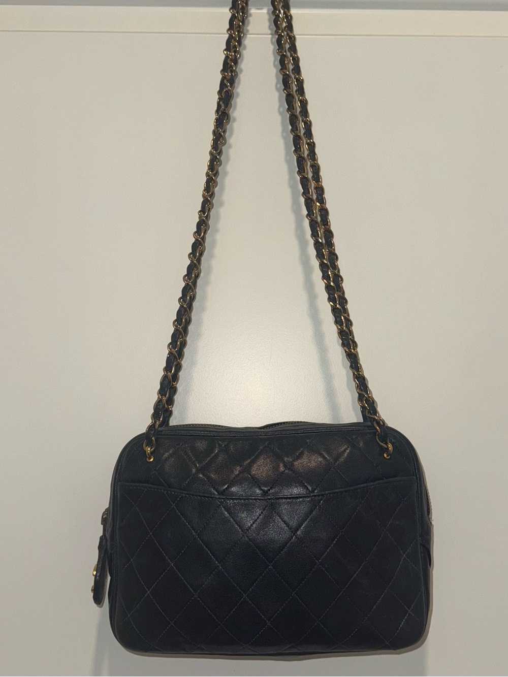 Authentic CHANEL CC Black Quilted Shoulder Camera Bag - Picture 4 of 11